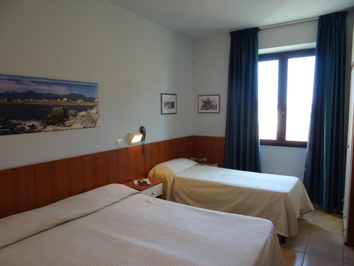 Dependance Dell'Hotel Sole E Mare Lido di Camaiore Esterno foto