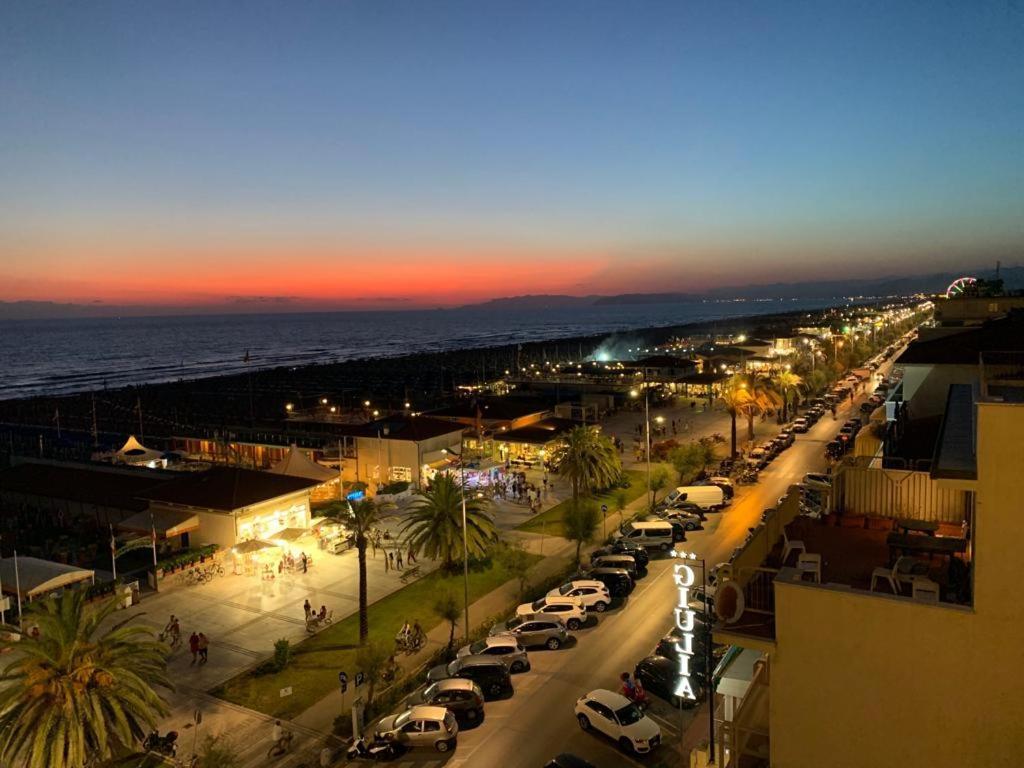 Dependance Dell'Hotel Sole E Mare Lido di Camaiore Esterno foto